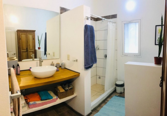 BALNEARIO BUENOS AIRES, 3 dormitorios con piscina y apartamento visitas