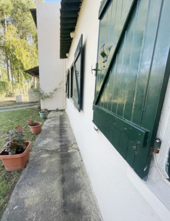 BALNEARIO BUENOS AIRES, CASA DE 3 DORMITORIOS CON JARDIN