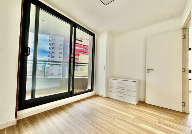 Torre Siglo Sol II. Apartamento 1 dormitorio con cochera