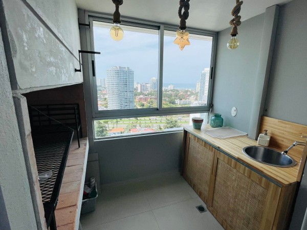 Gala Tower, 2 dormitorios piso alto
