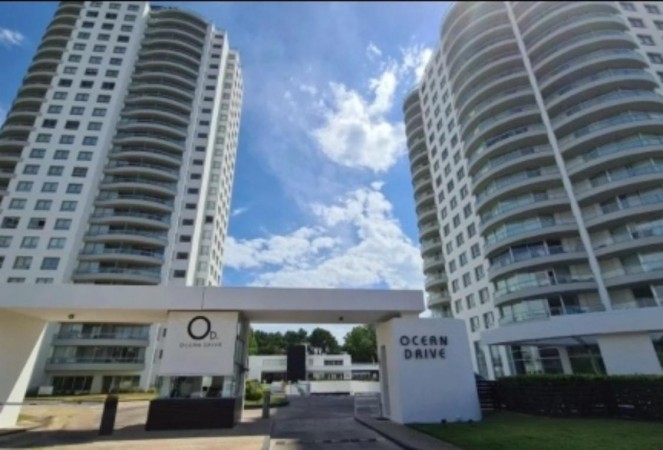 OCEAN DRIVE DOS, dos dormitorios Piso Alto