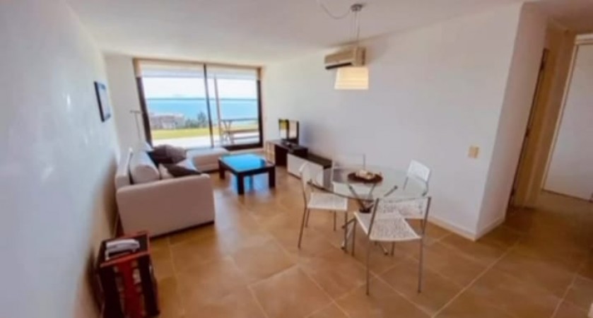 QUARTIER PUNTA BALLENA. 1 dormitorio vista al mar con parrillero