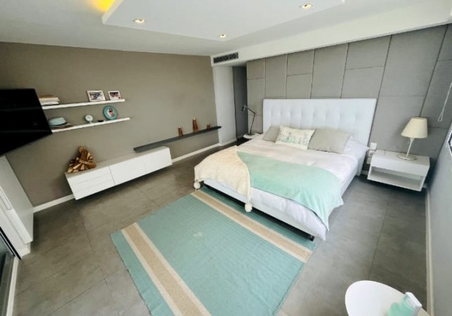 MANSA PRIMERA LINEA. LUMIERE. 3 dormitorios en suite