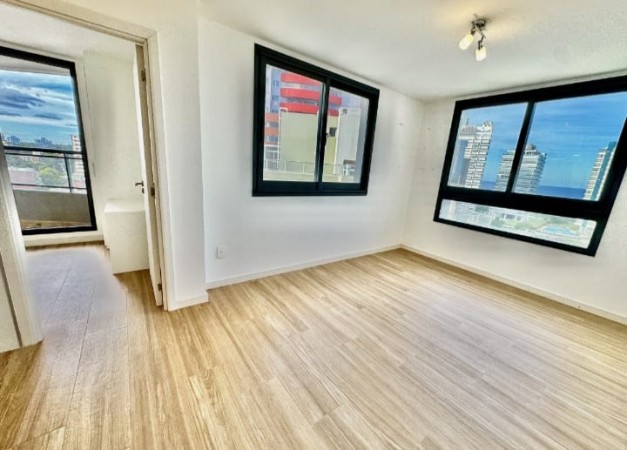 Torre Siglo Sol II. Apartamento 1 dormitorio con cochera
