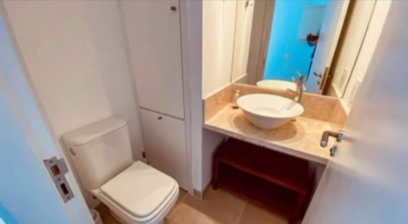 QUARTIER PUNTA BALLENA. 1 dormitorio vista al mar con parrillero