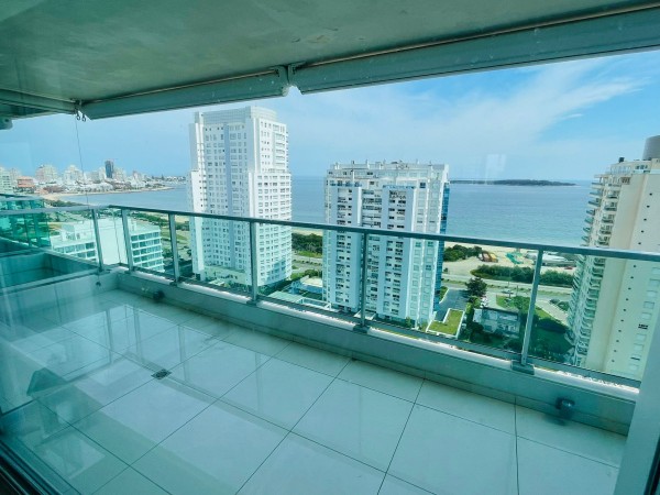 Gala Tower, 2 dormitorios piso alto