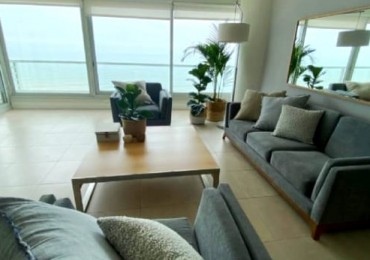 Le Parc I. 2 dormitorios en suite al mar
